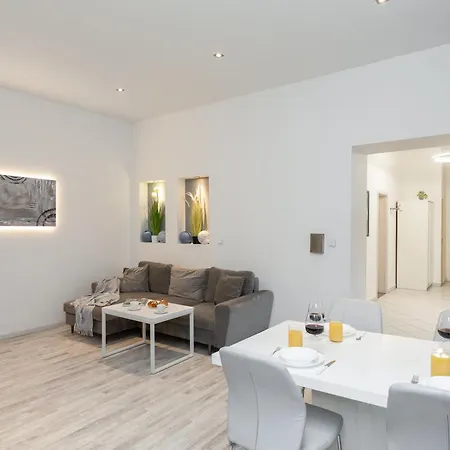 Apartment Wenceslas Square Cozy Modern *