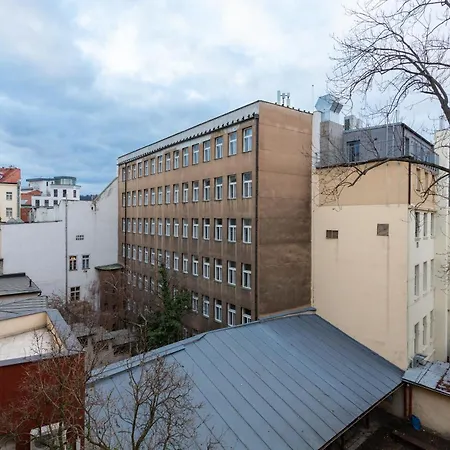 Wenceslas Square Cozy Modern Prag